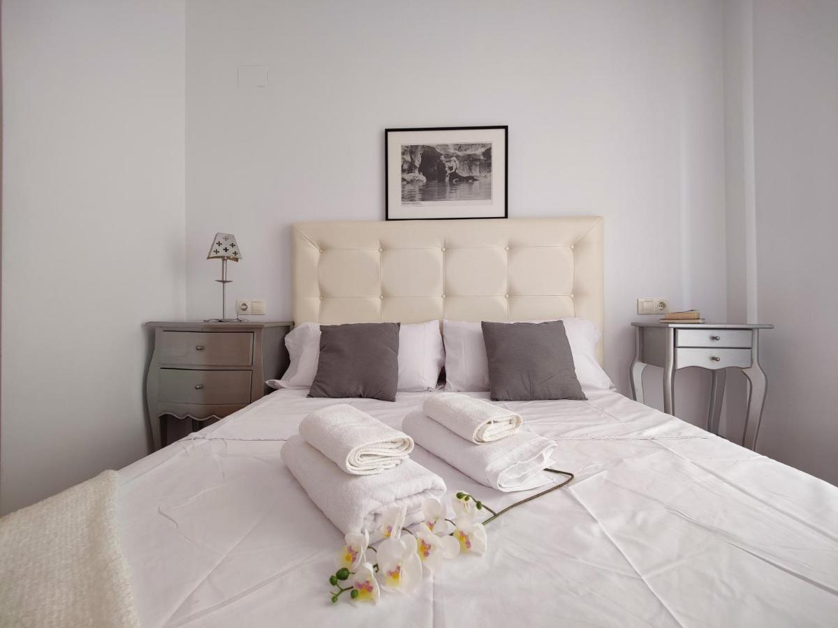 Carmen Old Town Apartments Аліканте Екстер'єр фото
